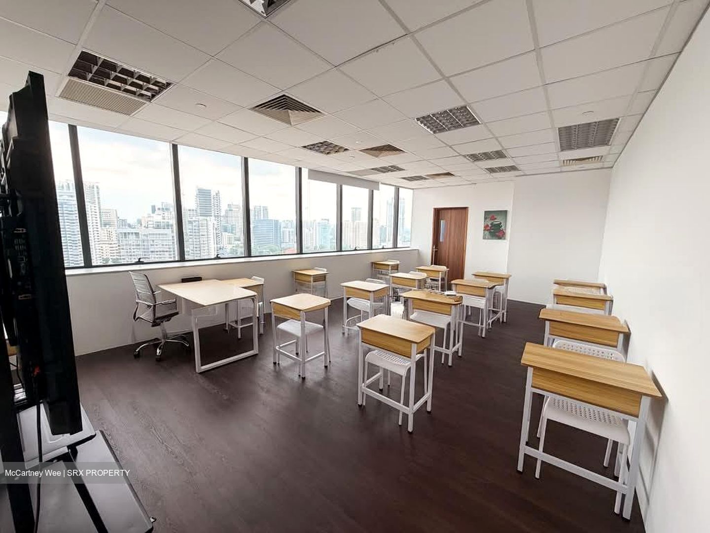 Orangetee Building (D12), Office #551812551